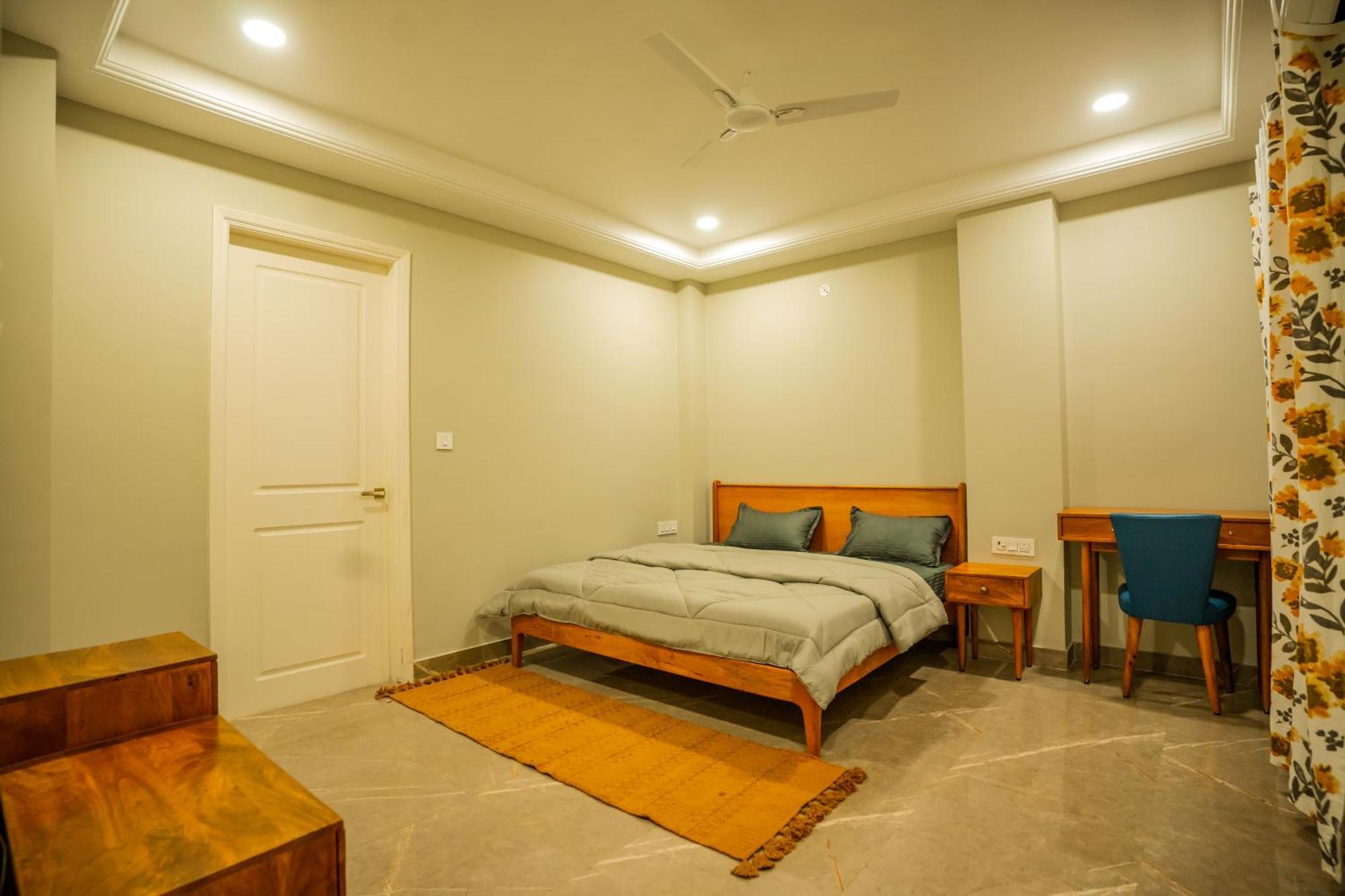 Aarna House Apartment